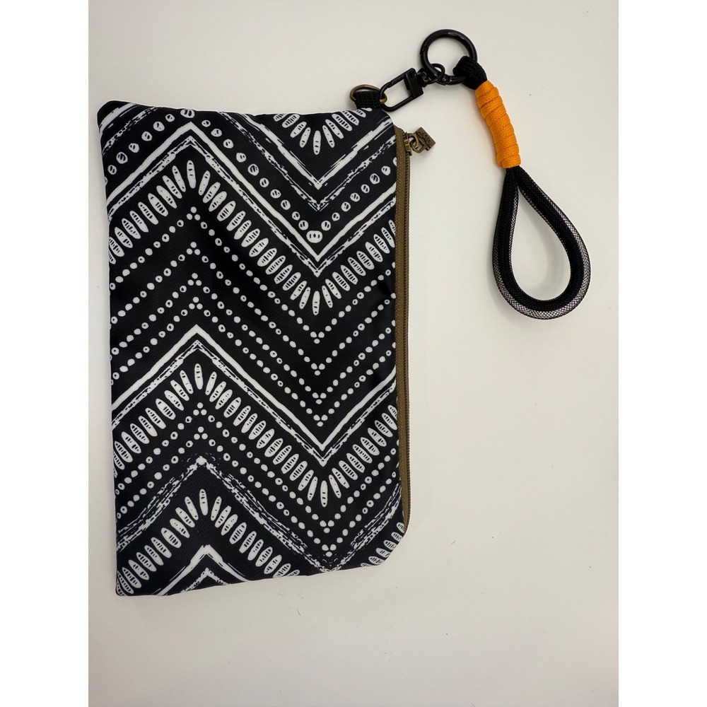 Black & White Geometric Print Zipper Wristlet Pouch Bag – 9" – Handmade Style Tr